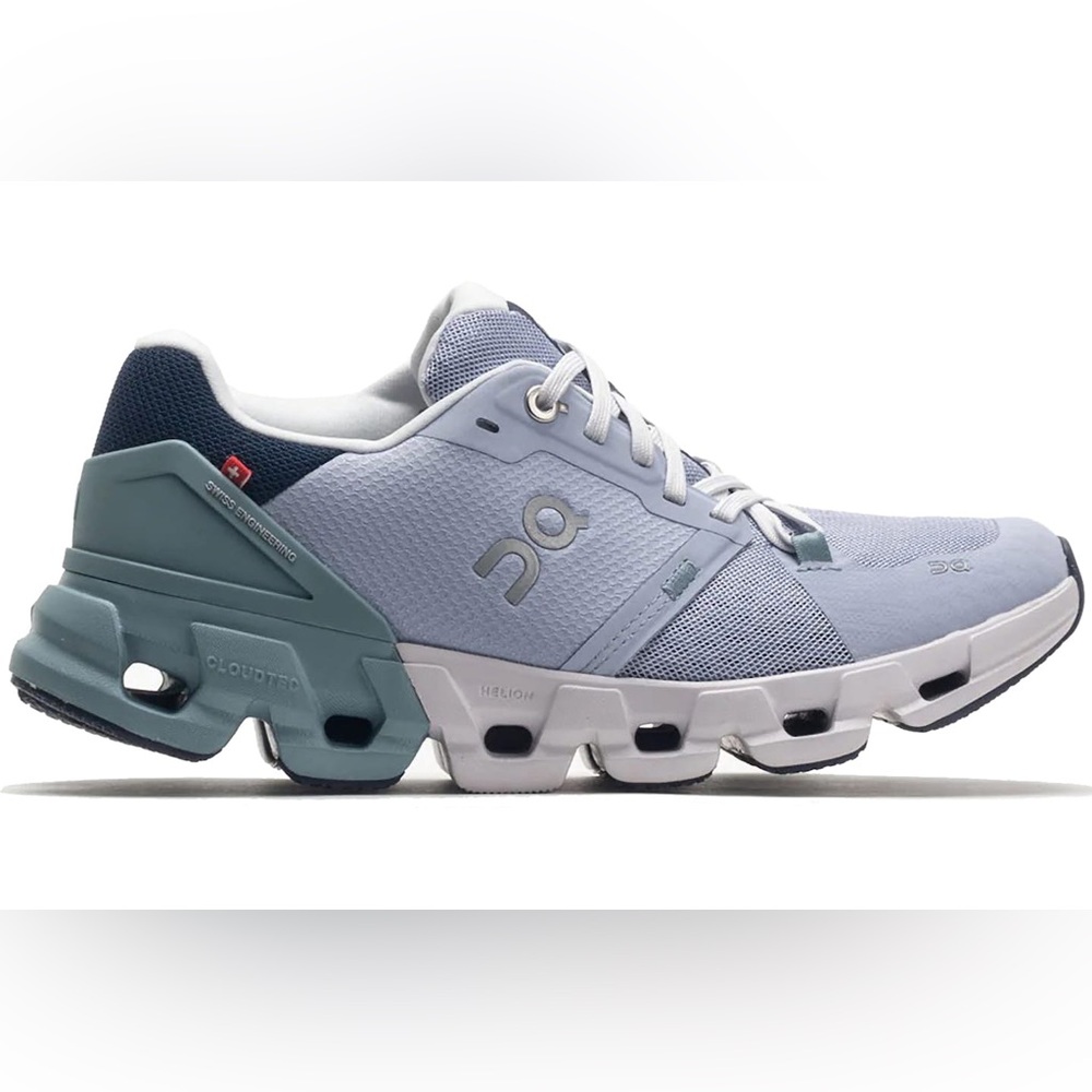 On CloudFlyer 4 Women's Sneakers, Size 6 Excellent Condition. - Picture 4 of 11